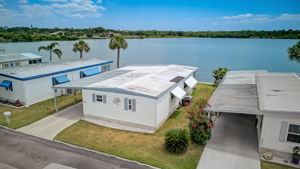 Bywater Dr-035