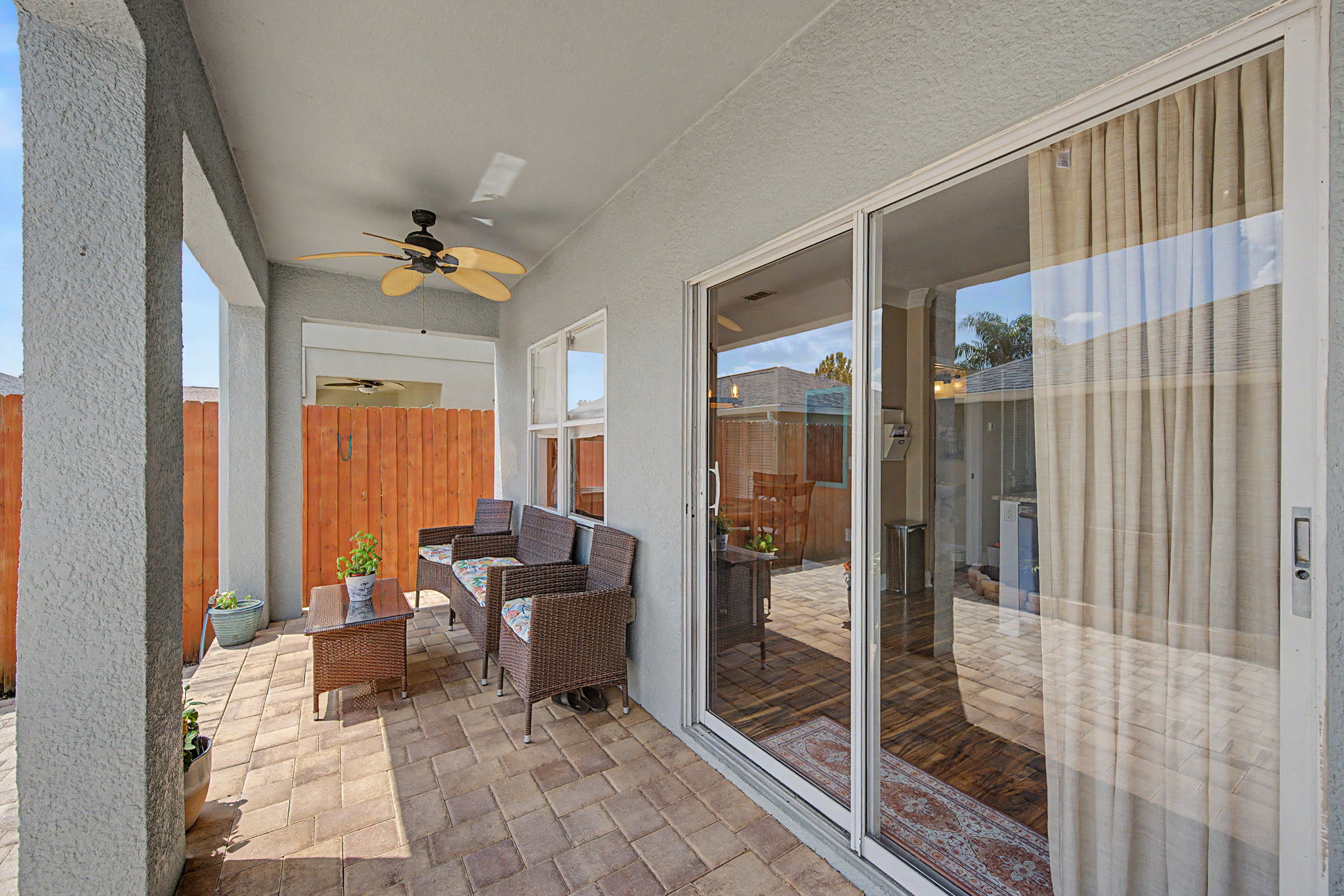 Lanai1b
