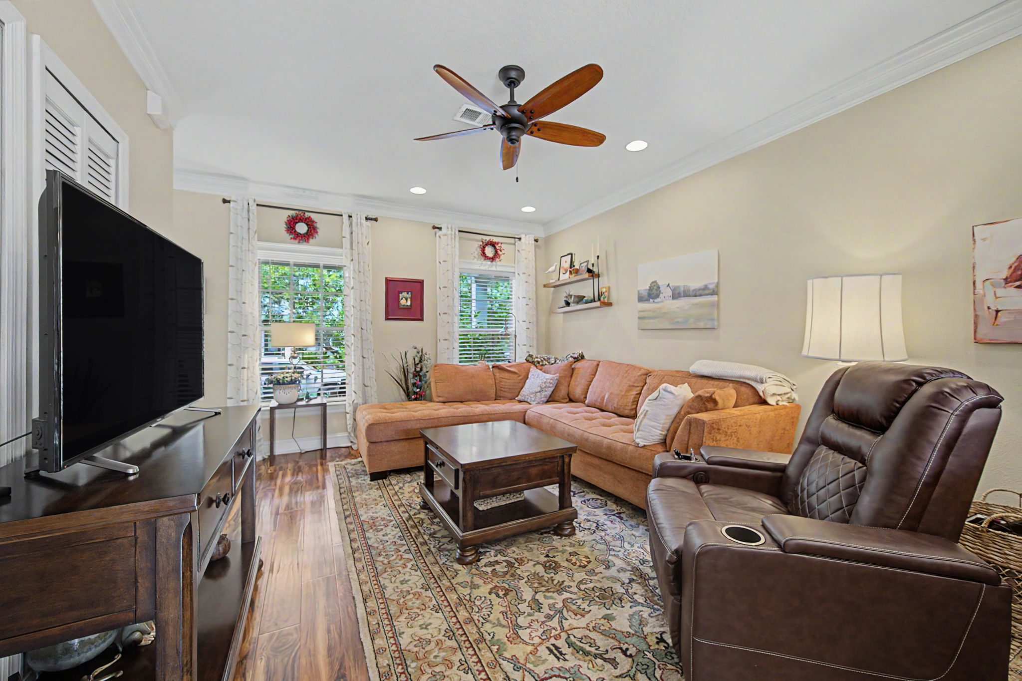 Living Room2b