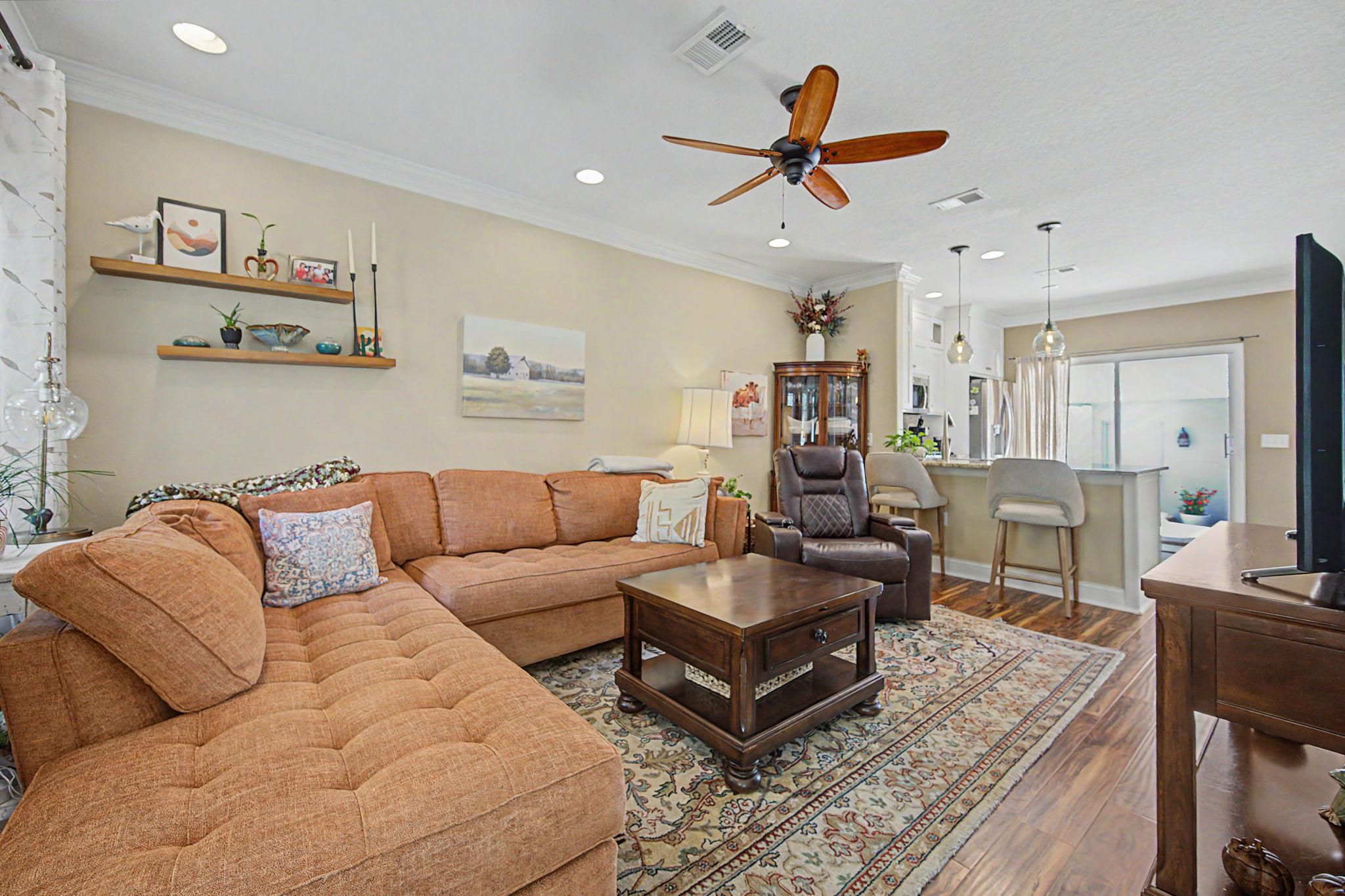 Living Room3b