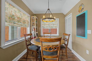 Dining Room1b