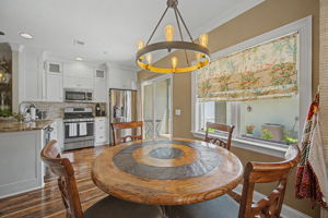 Dining Room3a