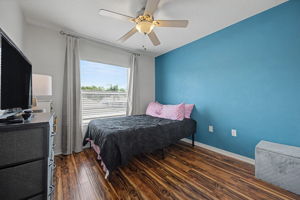 Upper Level Bedroom2a