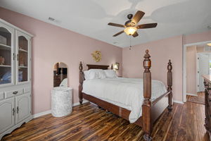 Upper Level Primary Bedroom2a