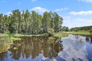 Water View Common Area4b