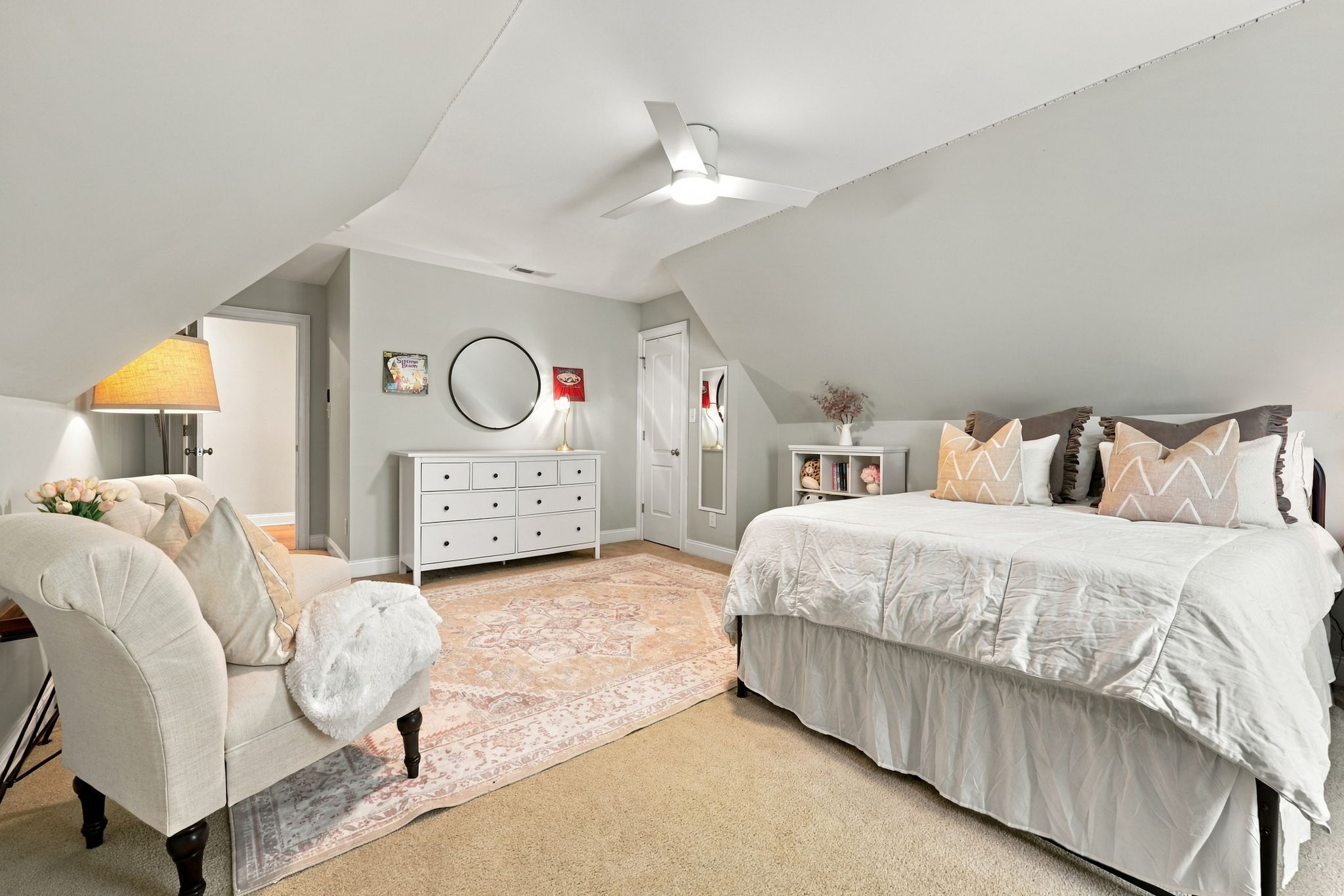  Photo 52