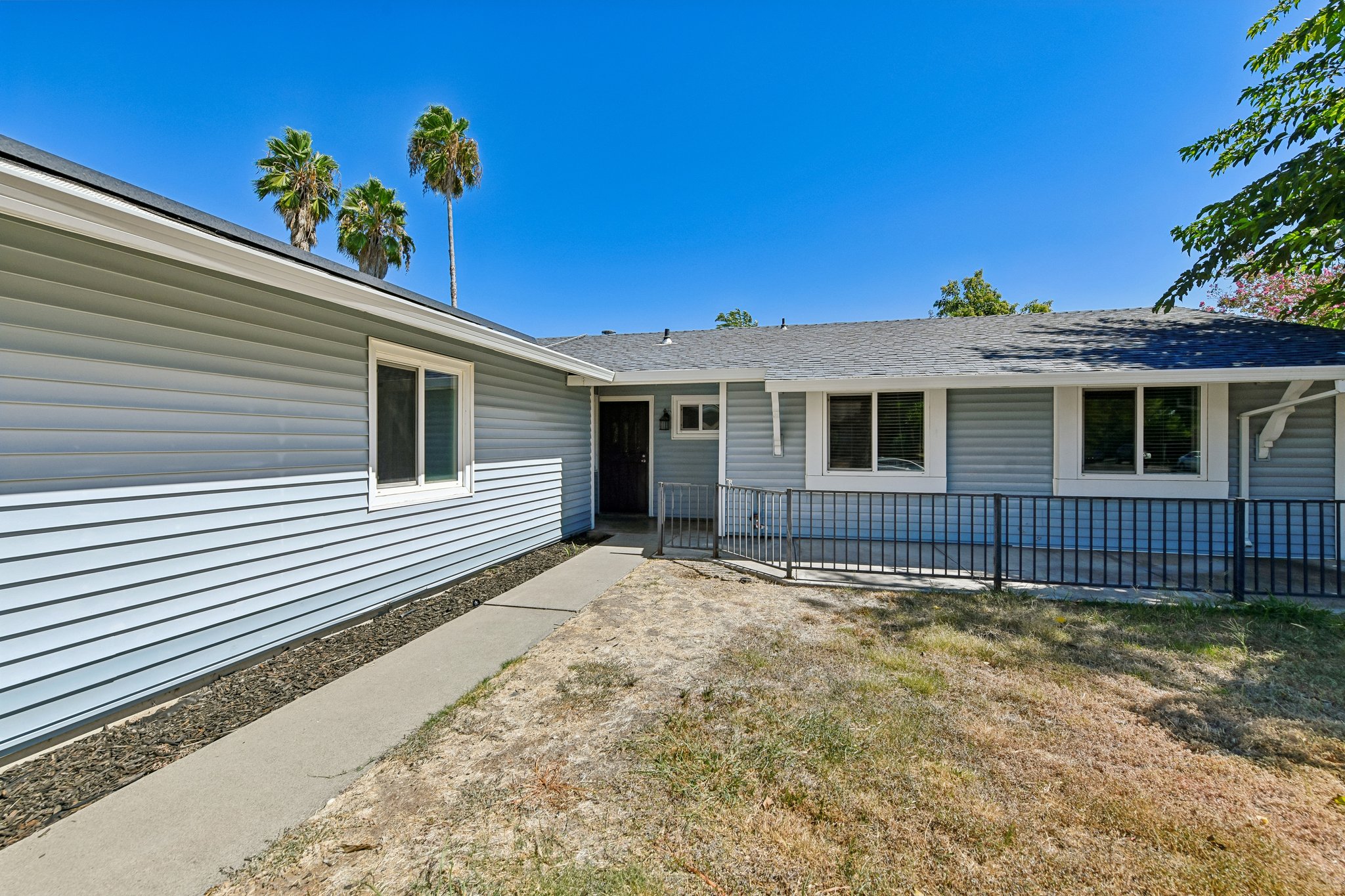 Wrigley Cir-S1309-004.jpg