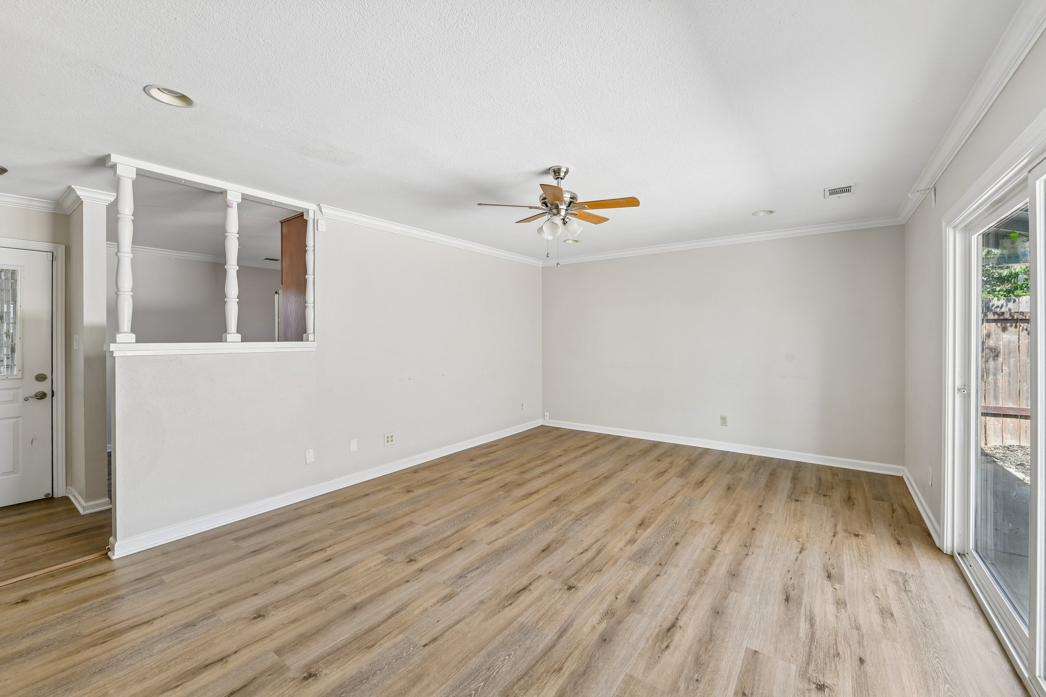 Wrigley Cir-S1309-006.jpg