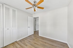 Wrigley Cir-S1309-016.jpg