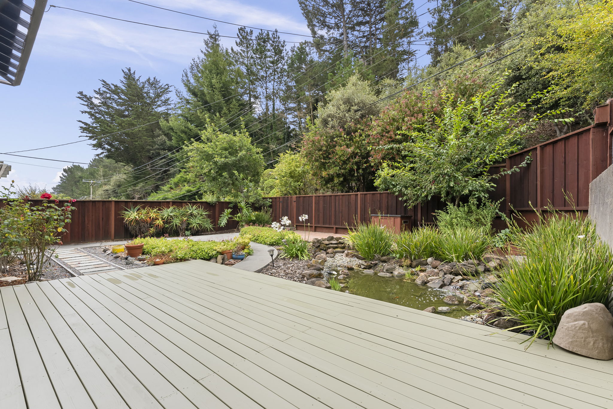 Rear deck