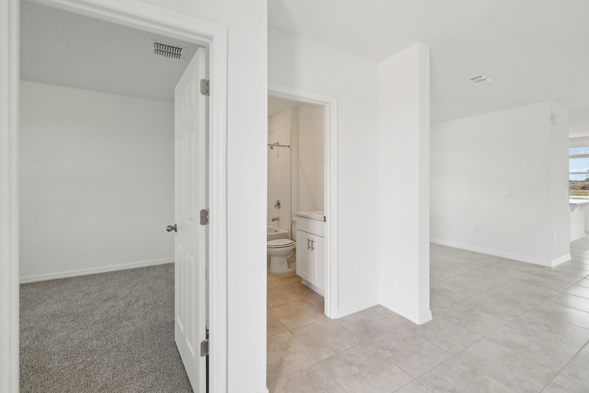 Orlando Division - Villamar - 3801 Giorgio Drive - 007