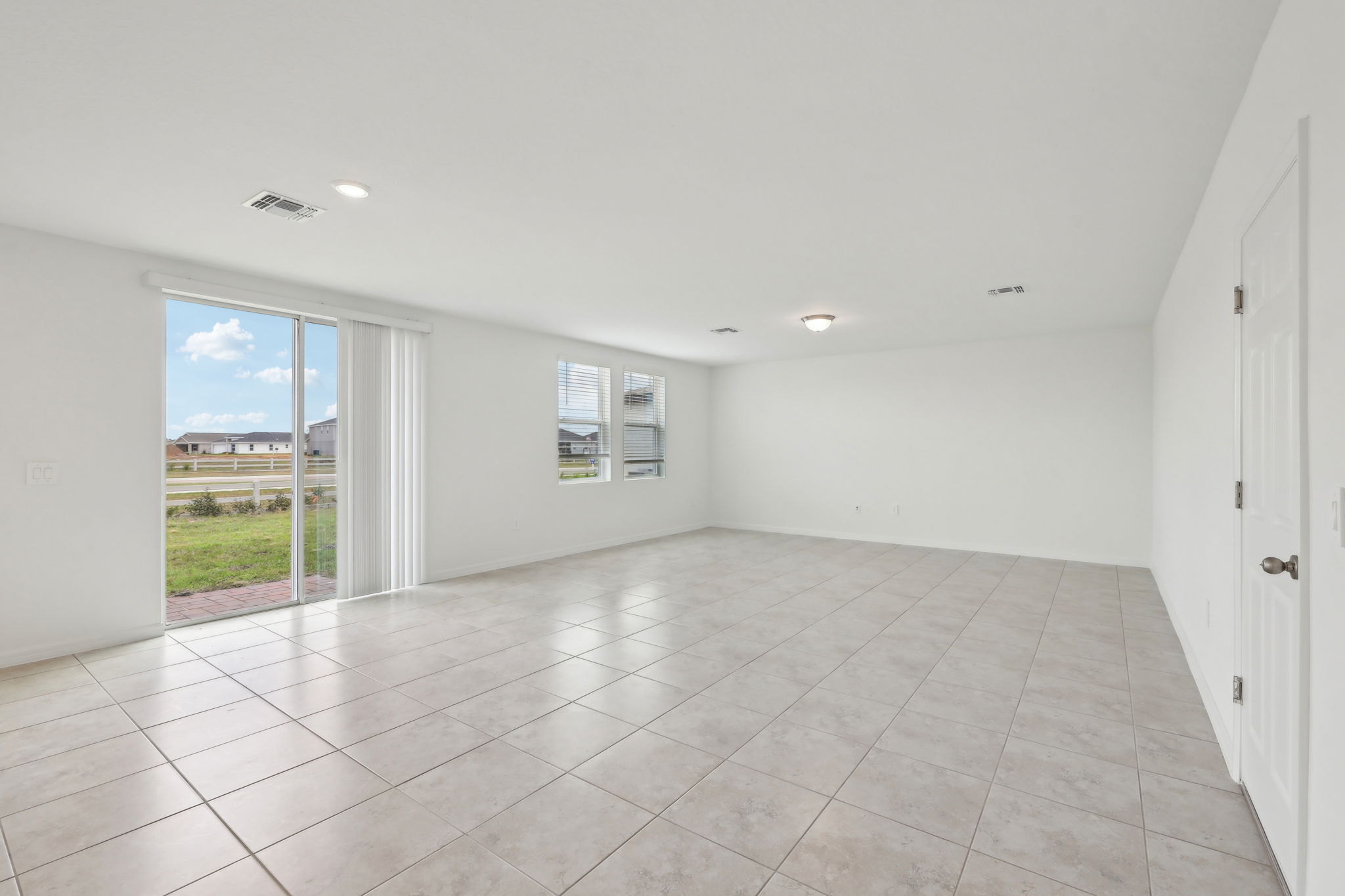 Orlando Division - Villamar - 3801 Giorgio Drive - 014