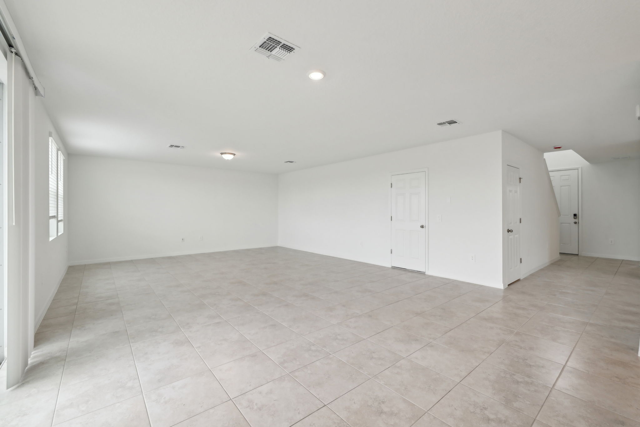 Orlando Division - Villamar - 3801 Giorgio Drive - 015