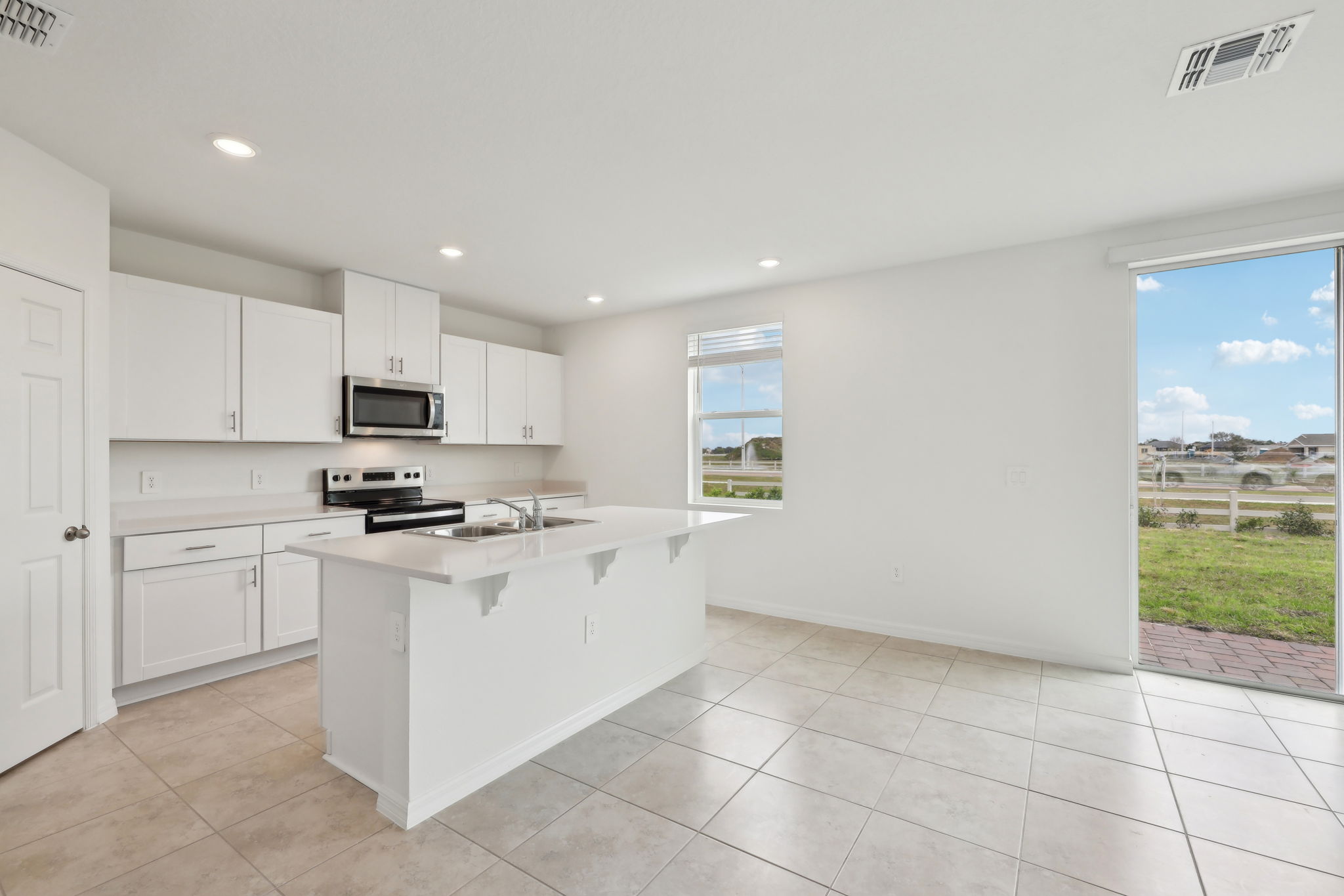 Orlando Division - Villamar - 3801 Giorgio Drive - 021