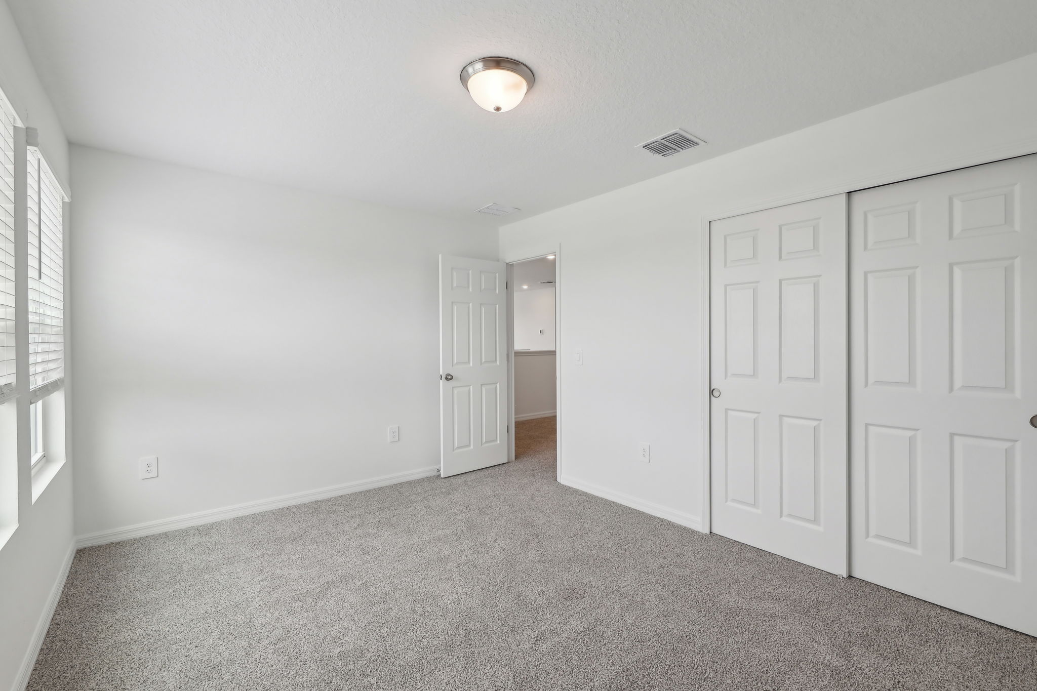 Orlando Division - Villamar - 3801 Giorgio Drive - 036