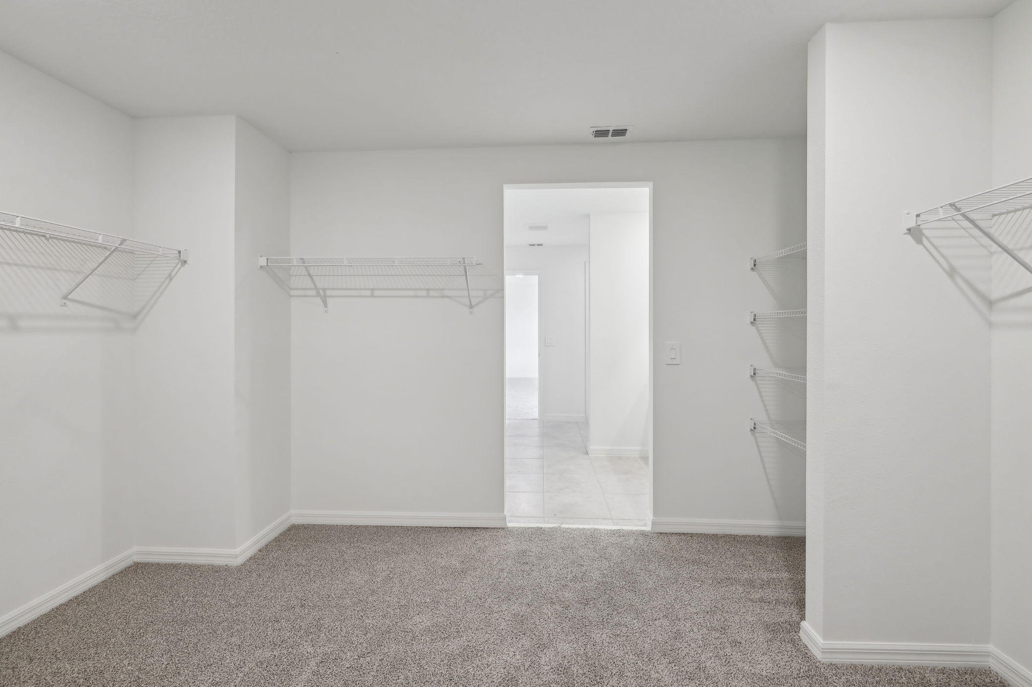 Orlando Division - Villamar - 3801 Giorgio Drive - 051
