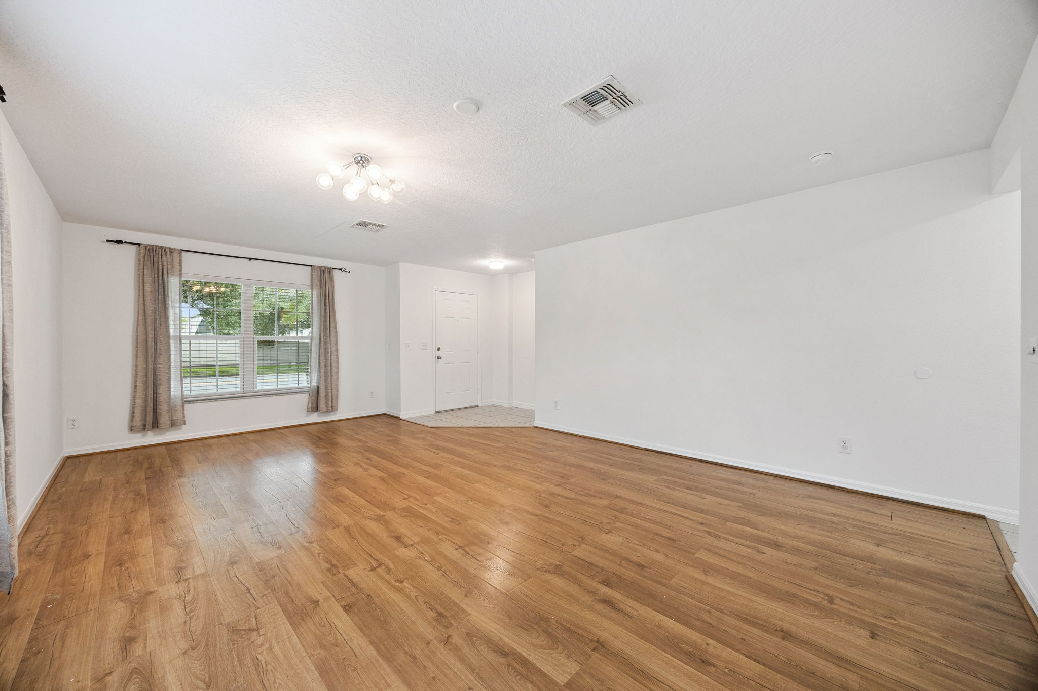 Dining Room/ Living Room
