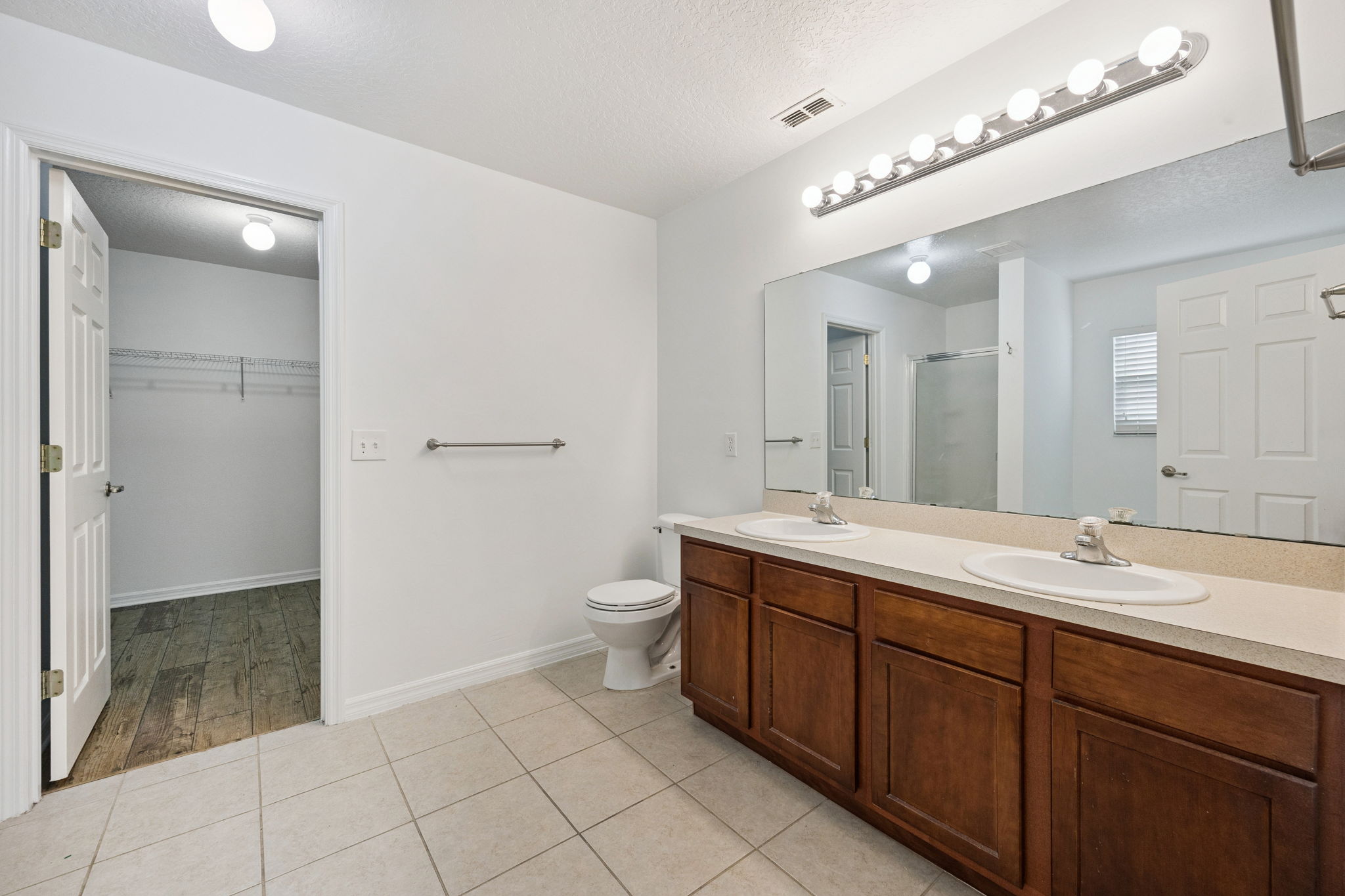 Master Bedroom Ensuite