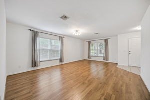 Living Room/Dining Room