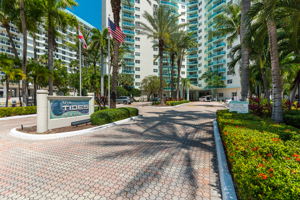 3801 S Ocean Dr, Hollywood, FL 33019, USA Photo 22