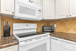 3801 S Ocean Dr, Hollywood, FL 33019, USA Photo 8
