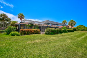 3801 Torrey Pines Blvd-44