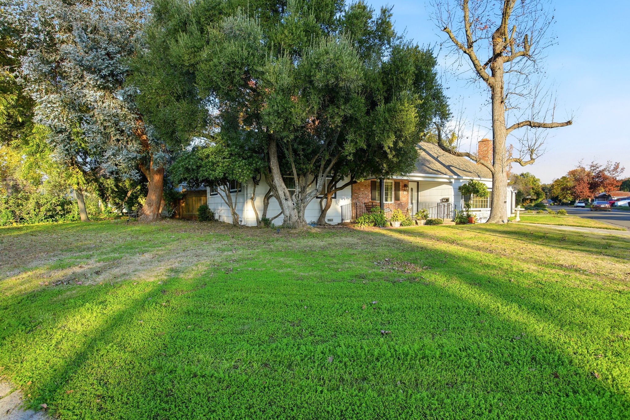 004_F8_3801 Woodcrest Rd