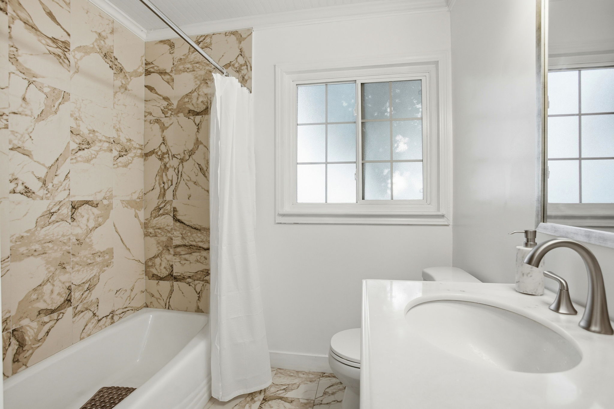 026_F8_3801 Woodcrest Rd