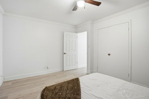 020_F8_3801 Woodcrest Rd