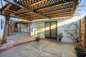 033_F8_3801 Woodcrest Rd