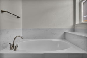  Photo 35