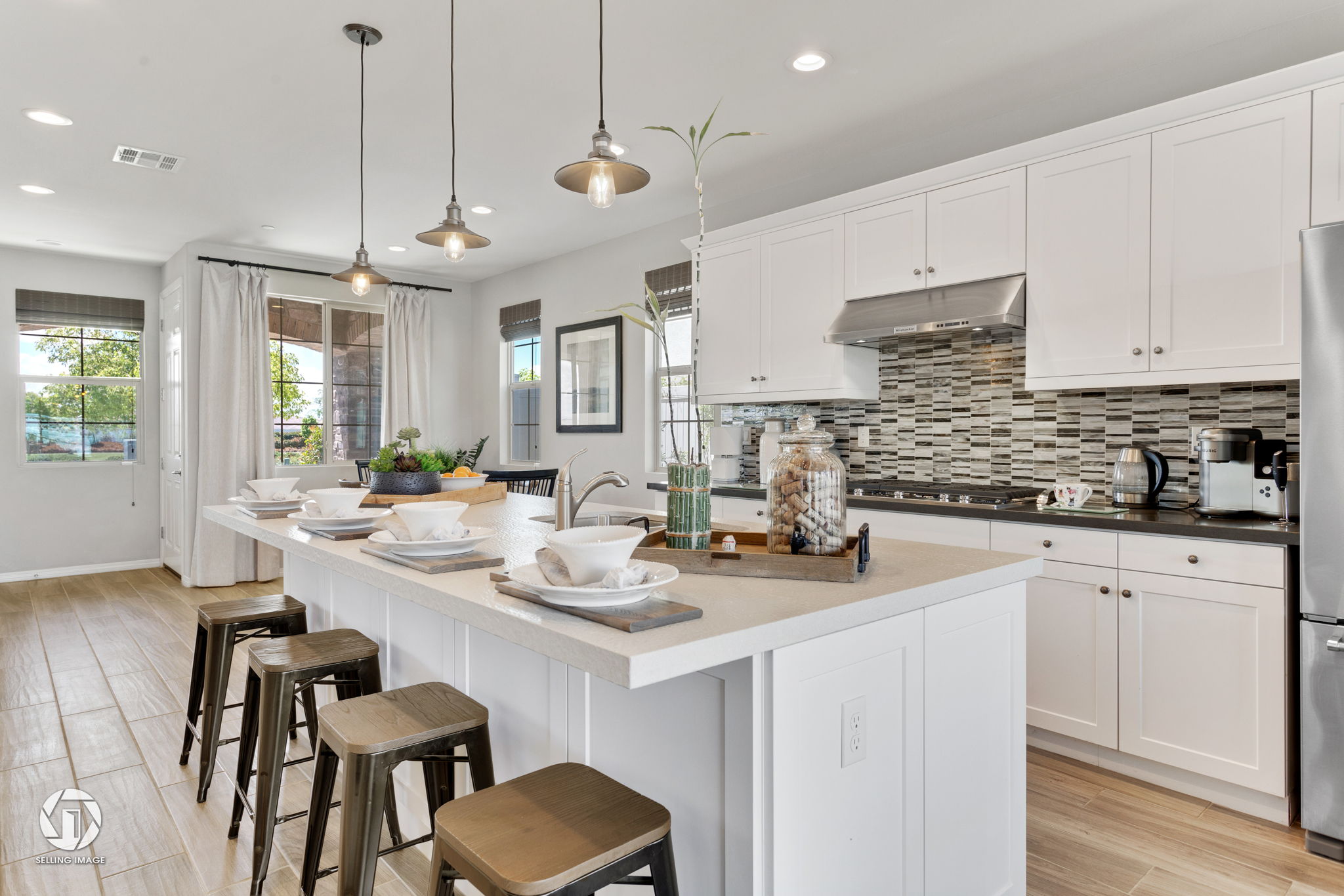 3802 Windermere St, Bakersfield, CA 93311