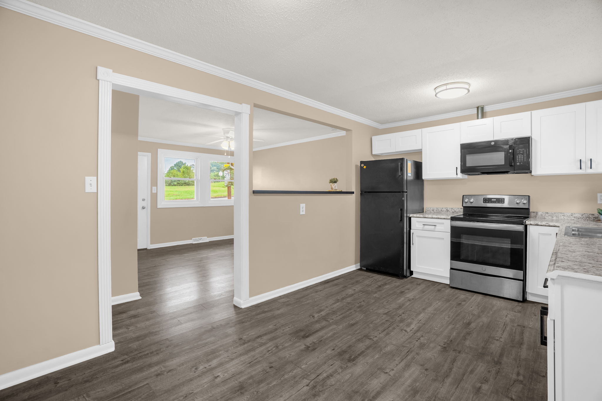 3803 Halifax Rd-13