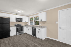 3803 Halifax Rd-9