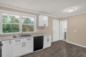 3803 Halifax Rd-11