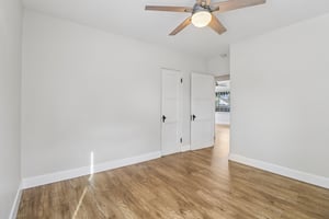 Chamoune Ave-S2312-016.jpg