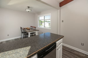 16-Kitchen