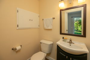 28-Bathroom
