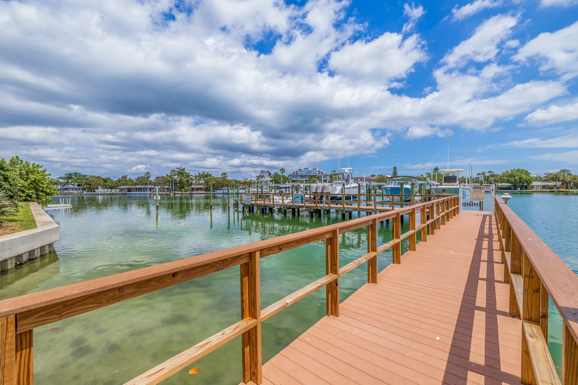 AB3_3805 Gulf Blvd-86