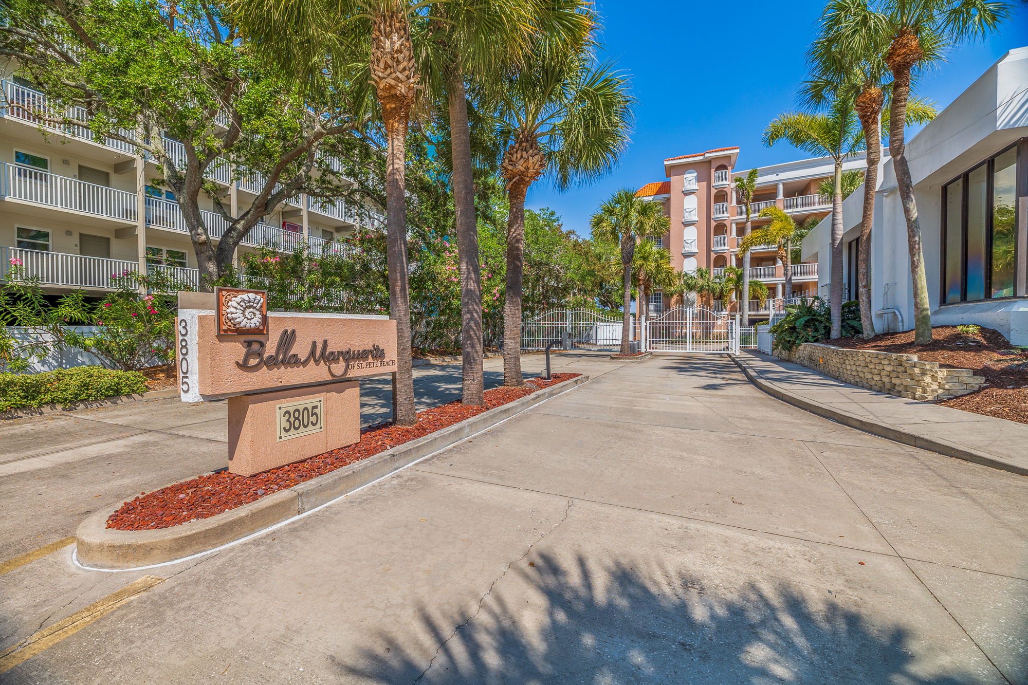 AB3_3805 Gulf Blvd-84