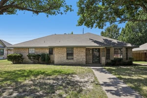 Sunhill Dr-S2808-002.jpg