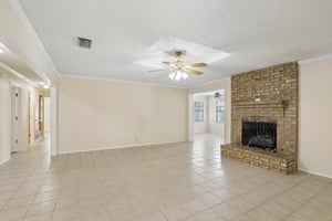 Sunhill Dr-S2808-006.jpg