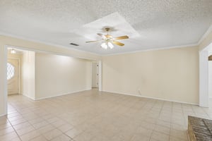 Sunhill Dr-S2808-008.jpg