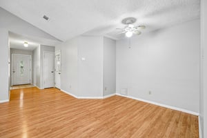 Candlecrown Ct-S2905-005.jpg