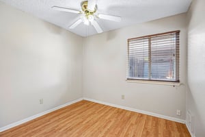 Candlecrown Ct-S2905-024.jpg