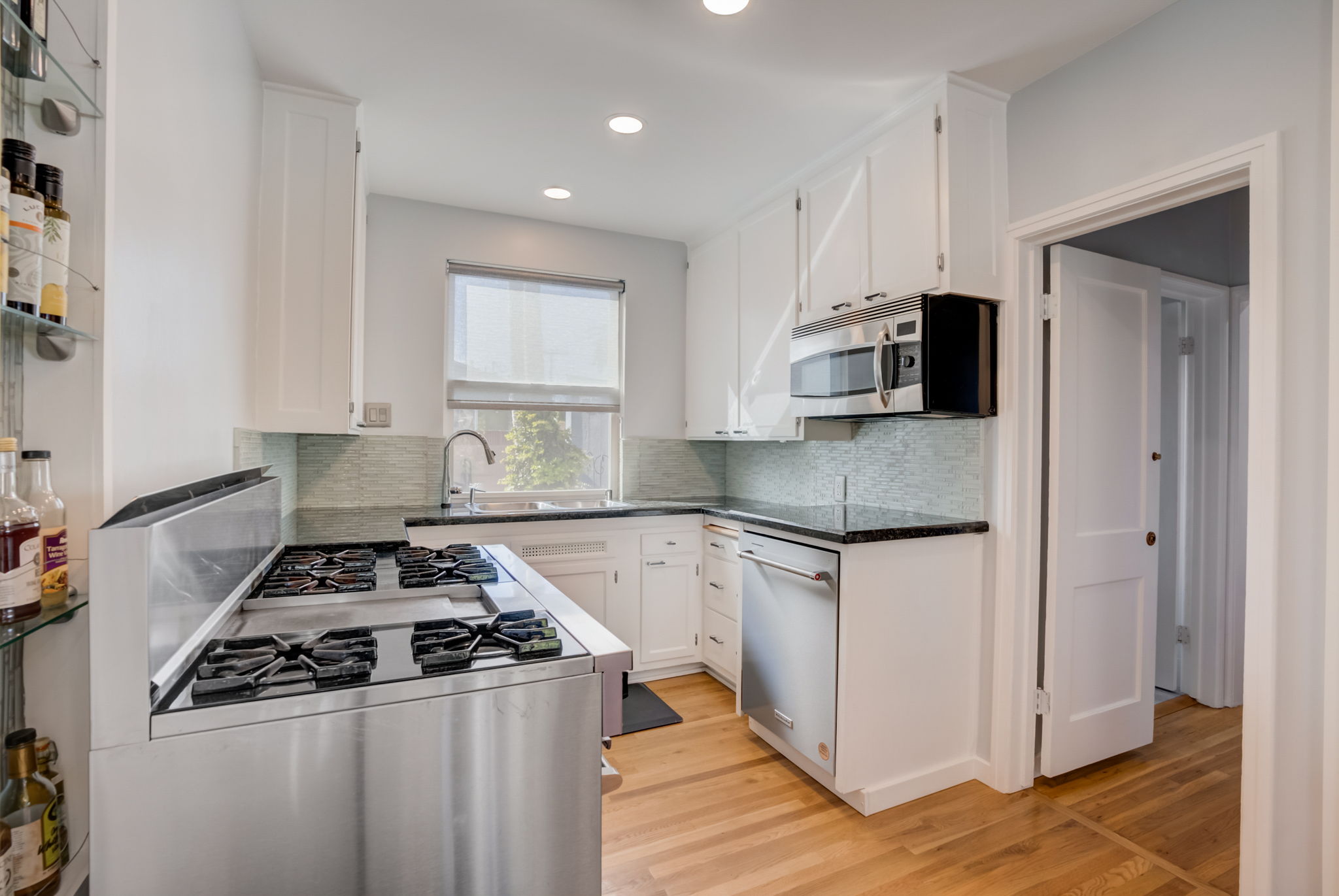  Chatwin Ave -028