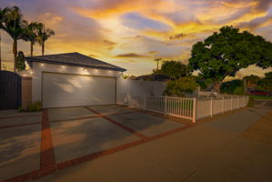 Chatwin Ave - VT-001