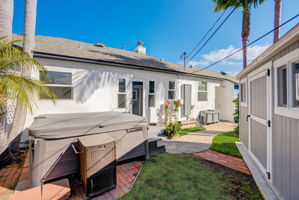  Chatwin Ave -047