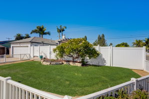  Chatwin Ave -004