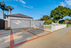  Chatwin Ave -001